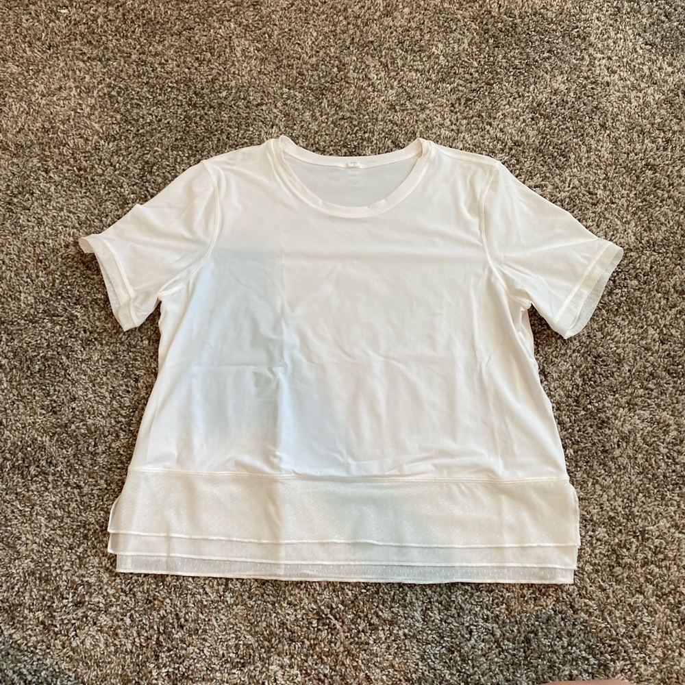 Lululemon women’s top sz 8